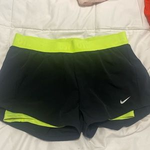 nike dri fit built in shorts medium black/lime green